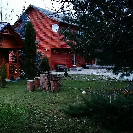 Medova Hata Mykulychyn