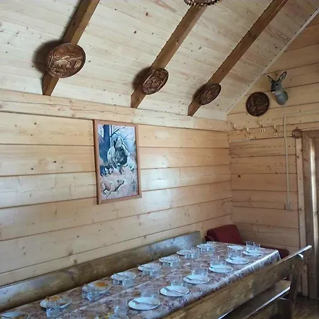 Holiday home Medova Hata Mykulychyn