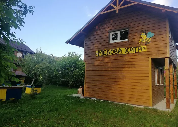 Medova Hata Tatil Evi Mykulychyn